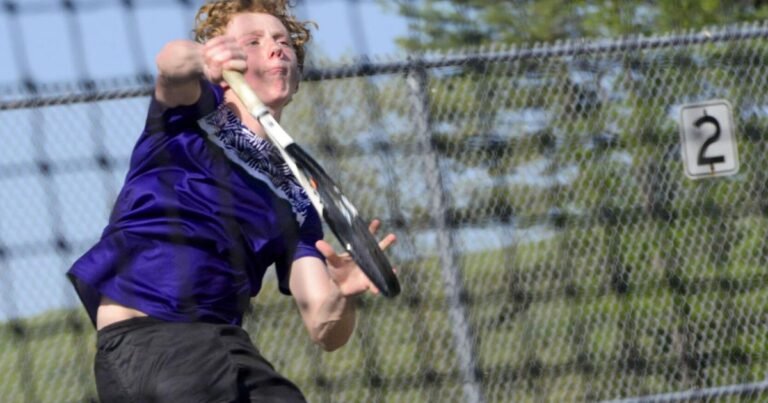 Eight Bears compete in boys state individual tournament