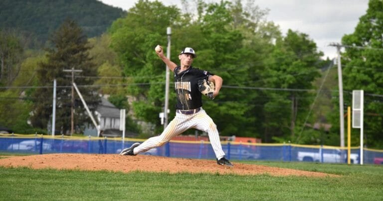 Andrick delivers walk-off win for Patriots over Bears