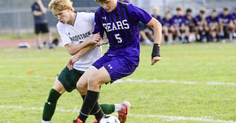 Brattleboro boys among finalists for Vermont Soccer Officials Association sportsmanship award