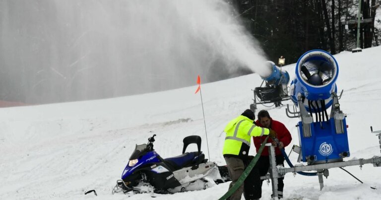 Ski Hill to open Saturday in Brattleboro